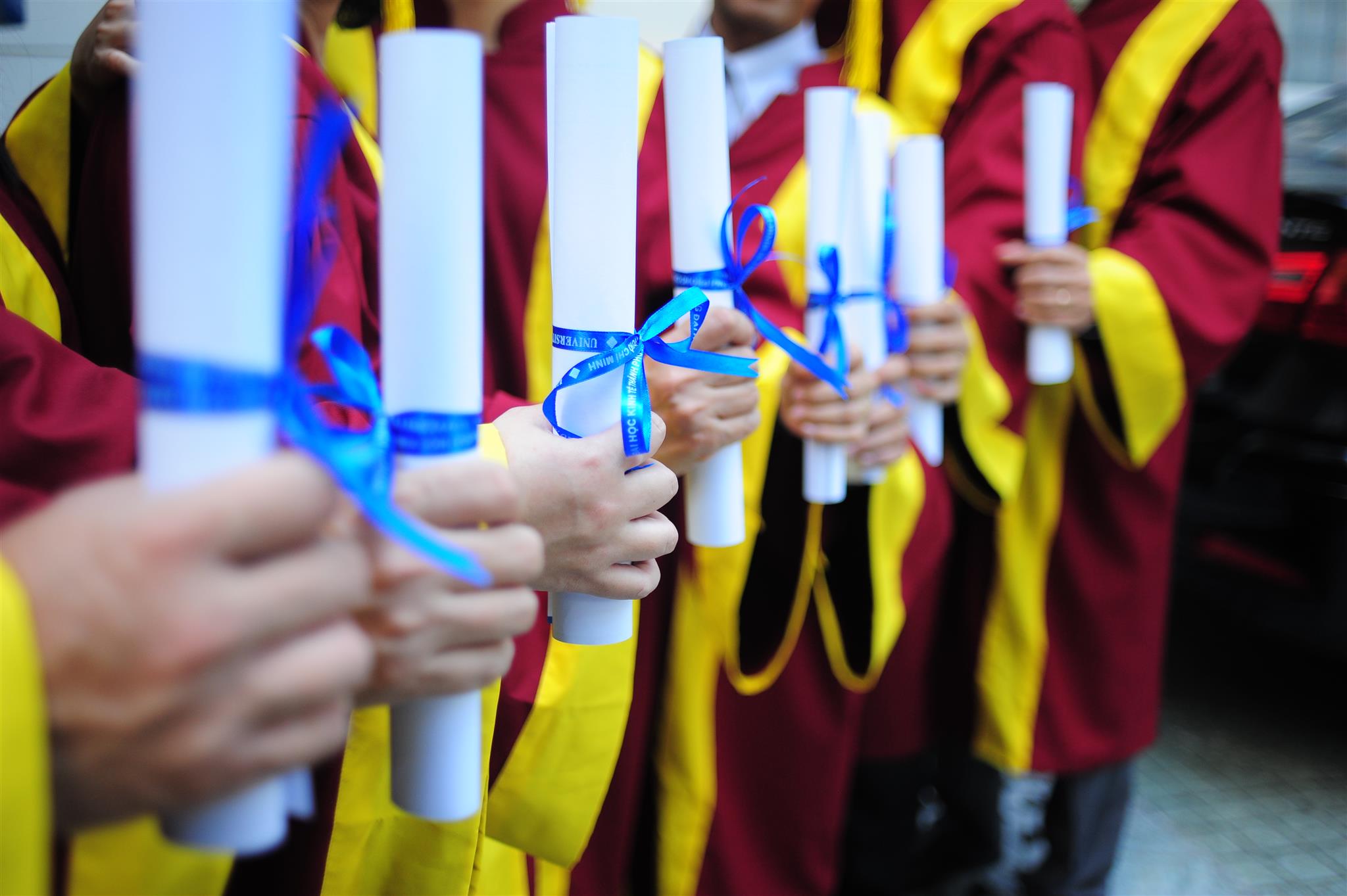 sNghiên cứu sinh